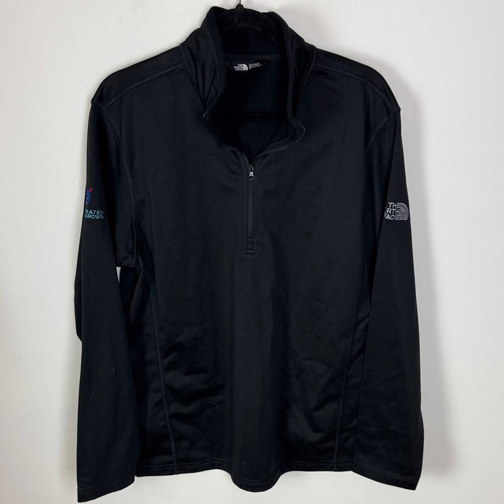 The North Face Pullover - Men's Large